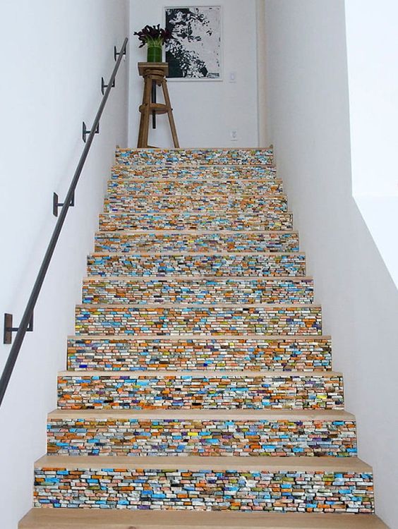 escadas decoradas com mosaicos 8